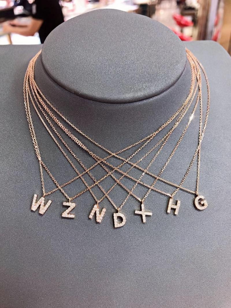 18K Gold Letters Pendant Personalized collarbone Name Necklace with Diamond