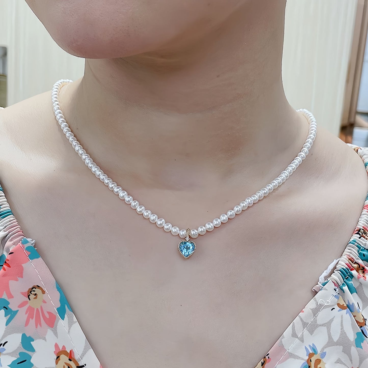 1.3ct love-shaped natural Topaz 18k gold diamond pendant necklace with 0.7ct Aquamarine universal Clasp Pendant