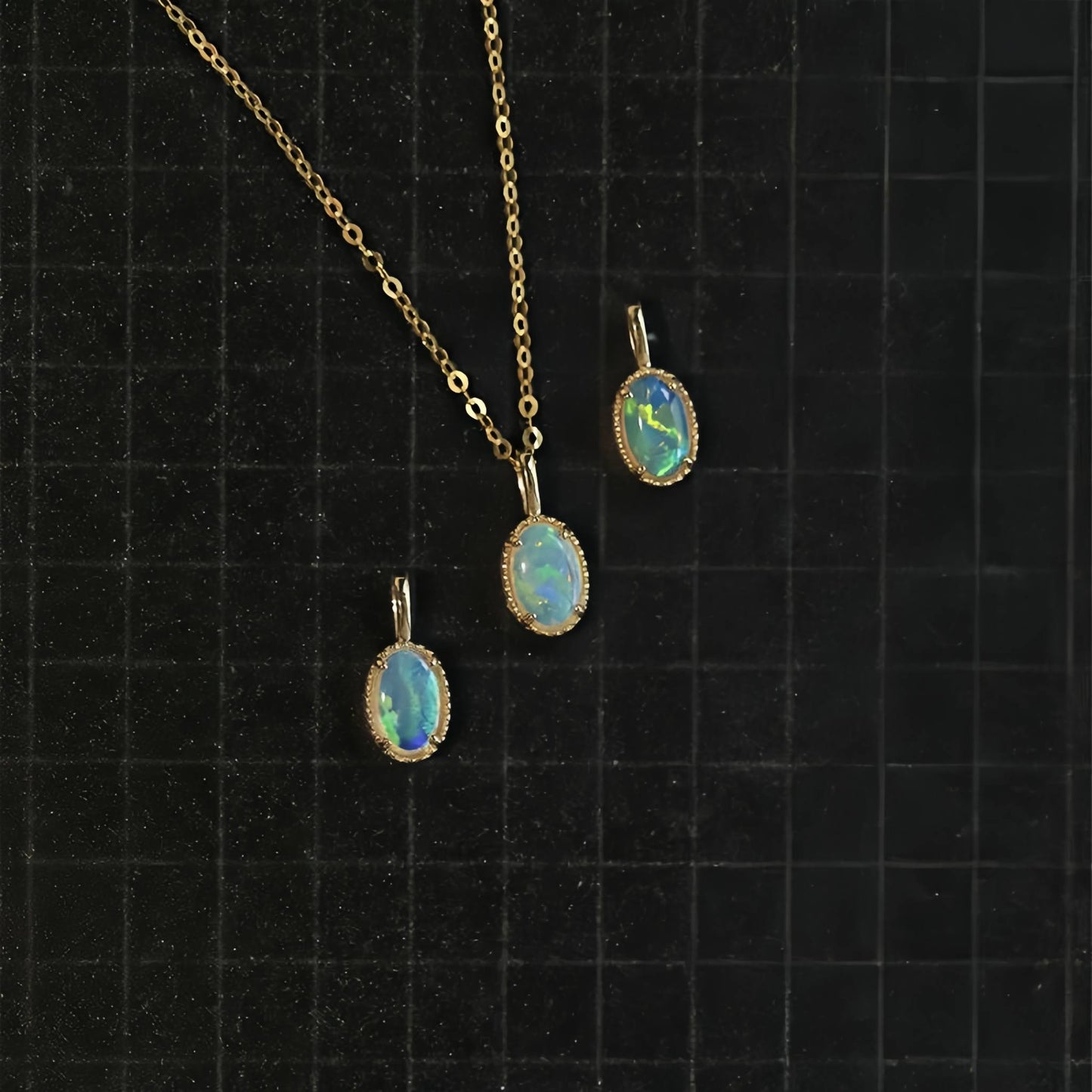 HAUTESS 18K gold Natural Opal Pendant Agete Necklace Clavicle Chain