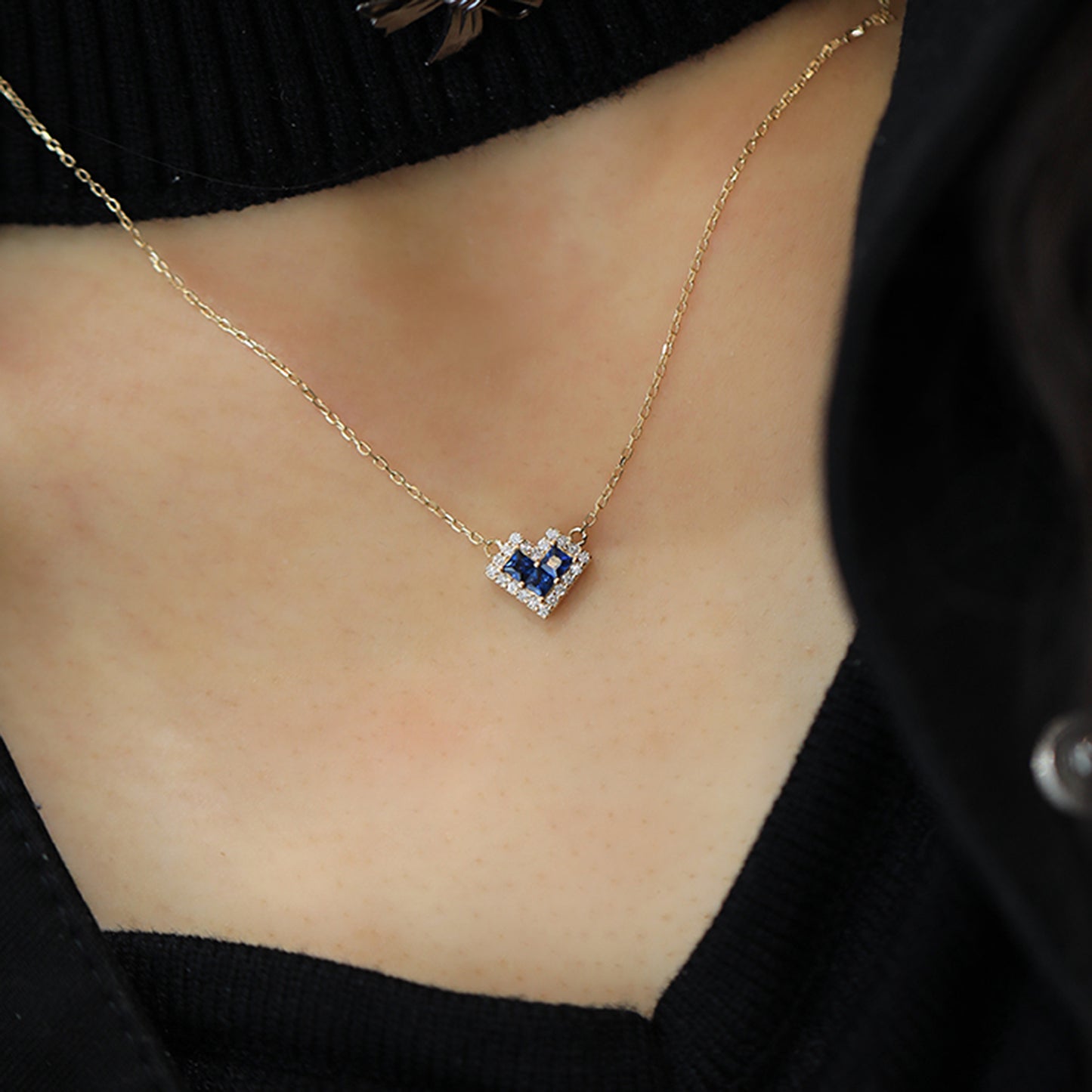 HAUTESS Handmade Natural Sapphire & Diamond withPure 18K Gold Heart Necklace Chain